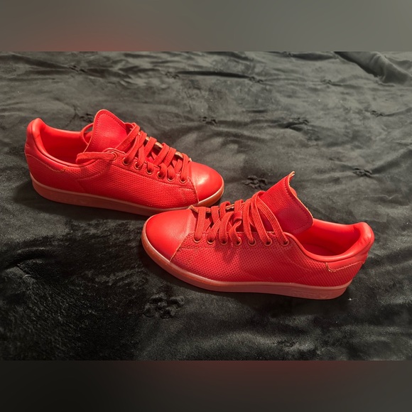 Stan Smith Adicolor Scarlet

Model : S80248 Men - Picture 1 of 9